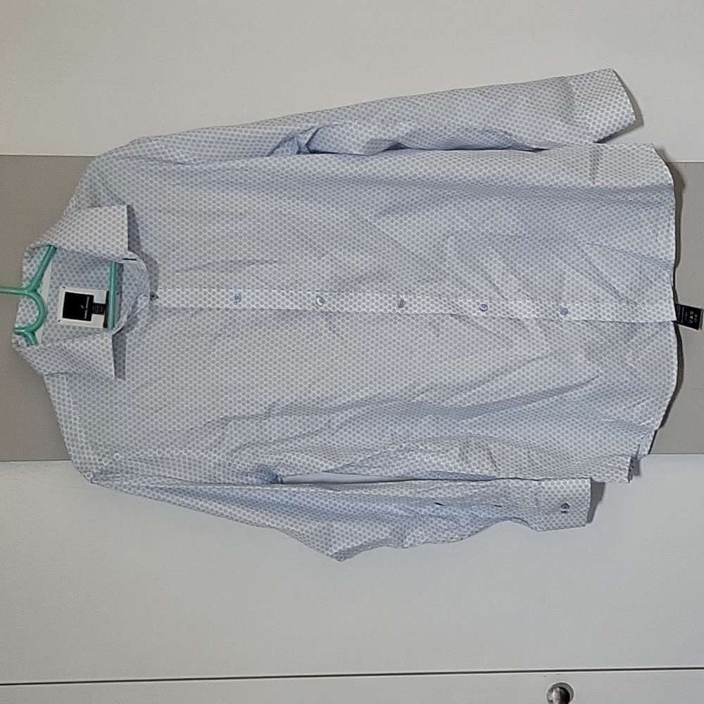 Men's daniel hechter Blue and white long sleeve dress shirt size L 16-16.5 32/33